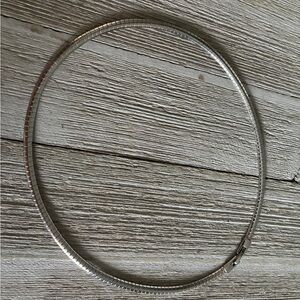 925 Sterling Silver Omega Style Necklace 16in